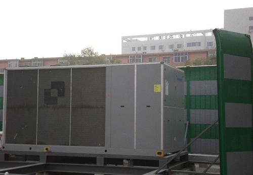 Noise reduction of cooling tower sound insulation screen