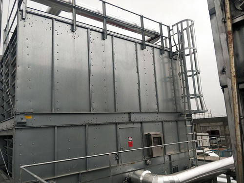 Overview of the specific performance of closed cooling towers