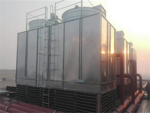 Installation location selection of closed cooling tower