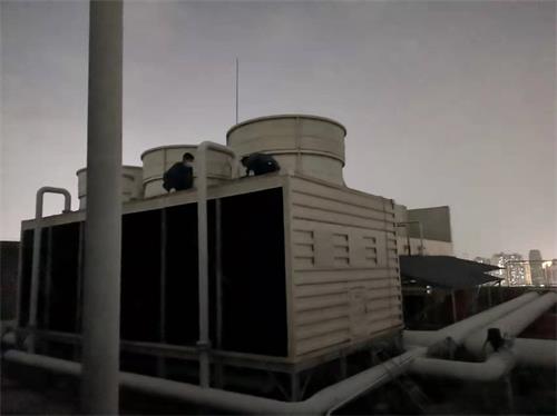 Technical description of square cross flow low noise cooling tower