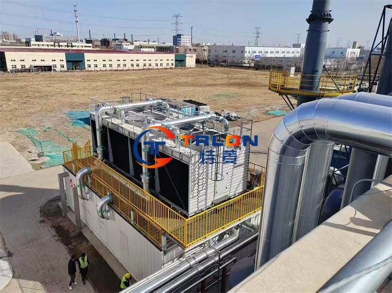 What issues should be noted when choosing a counterflow cooling tower?