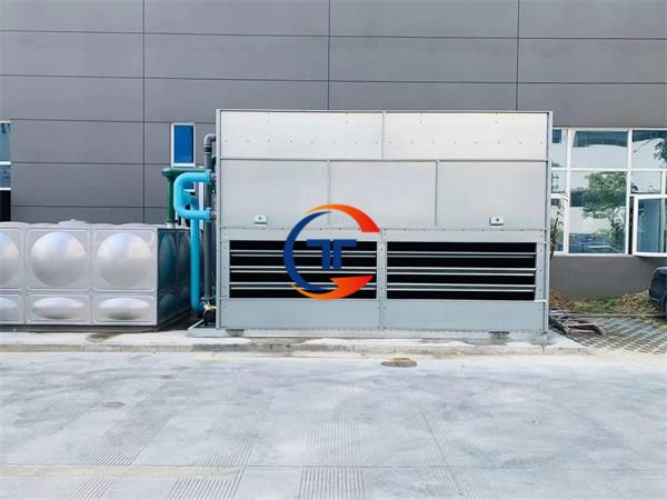 Different solutions for water leakage in different parts of a closed cooling tower